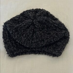 Elegant Black Women's Knit Hat